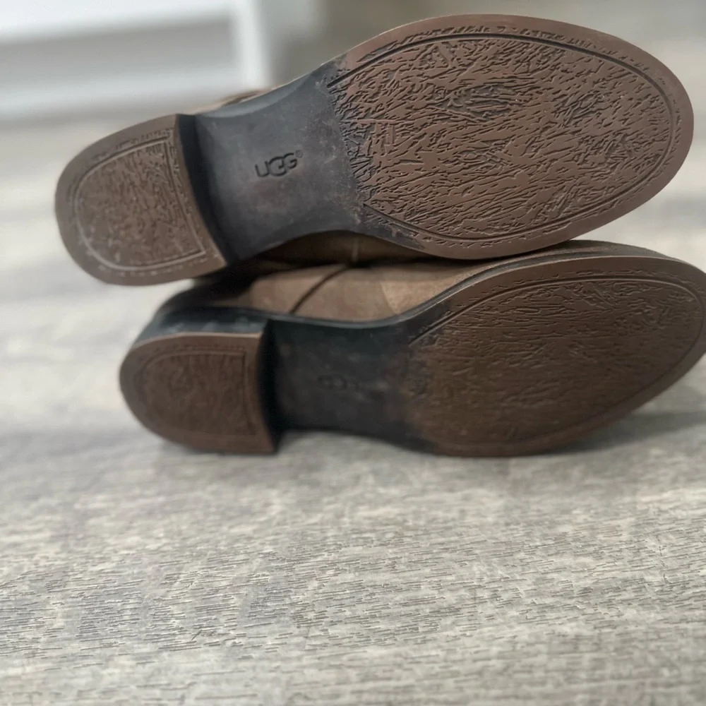 UGG Cydnee Tall Riding Boots - Picture 11 of 14